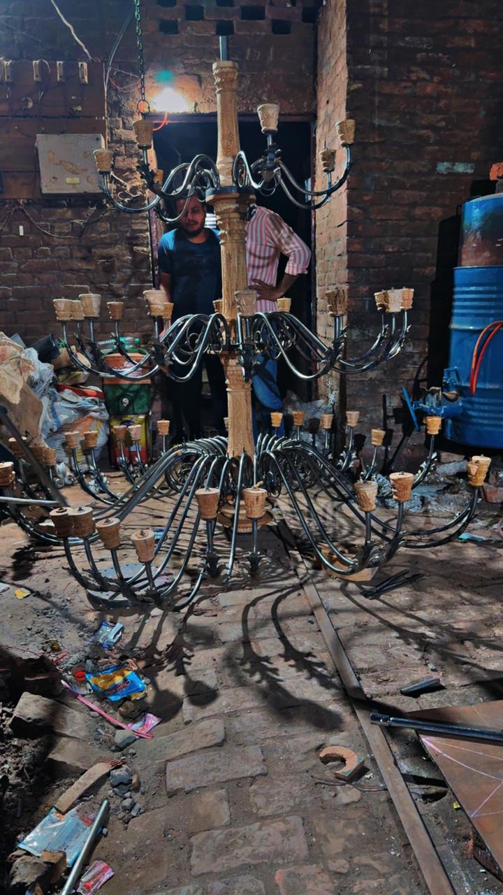 Iron Chandelier size : 7ft diameter 7ft height